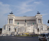 Het monument voor de eerste koning van Italia